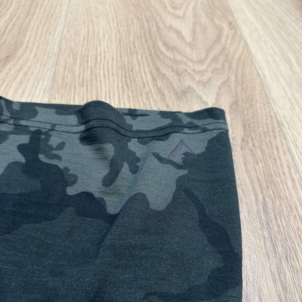 NWOT Ridge Merino Women's Aspect Midweight Merino Wool High Neck Top Sz XS Camo - Picture 3 of 9